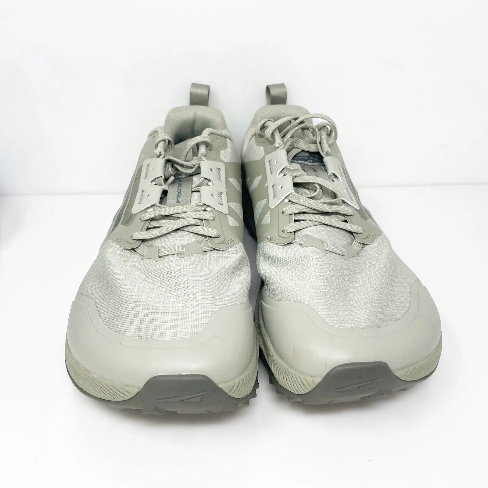 Altra Mens Lone Peak 8 AL0A85NC923 Gray Running Shoes Sneakers Size 9.5