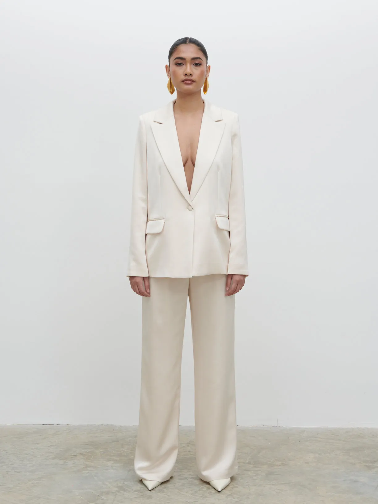 Callie Satin Suit Jacket - Ivory