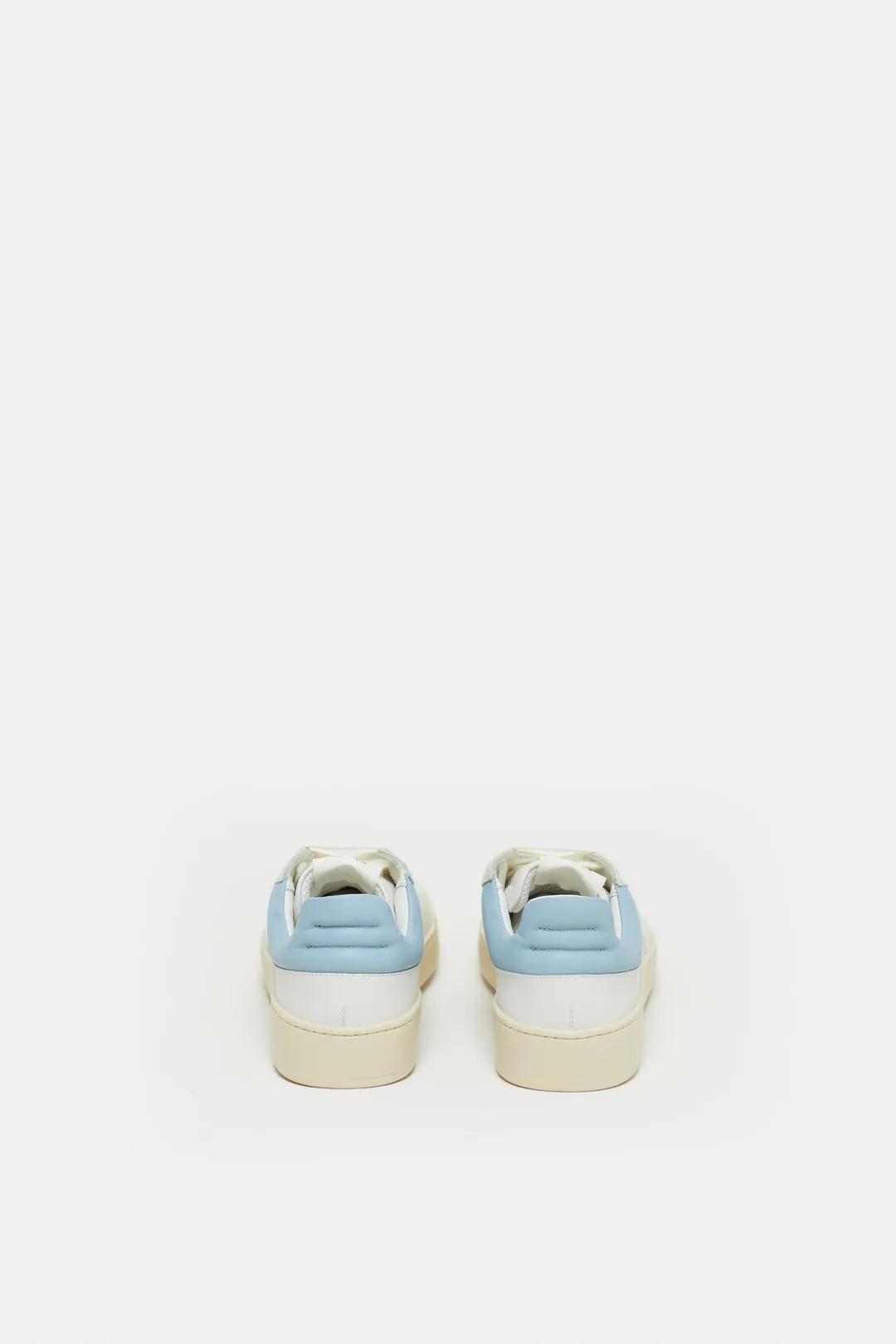 CLOSED Low Top Sneakers - Soft Blue