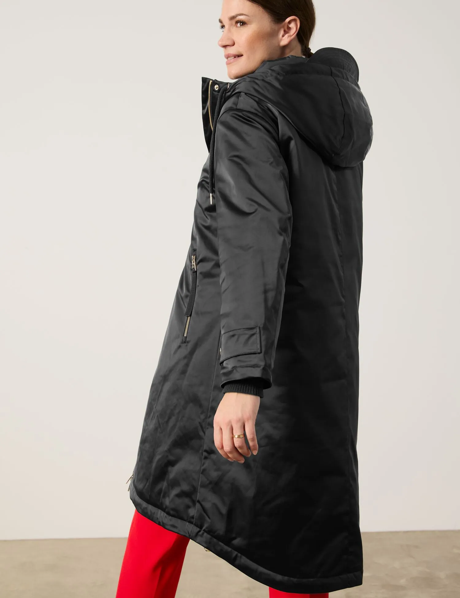 Outdoor coat with a quilted insert