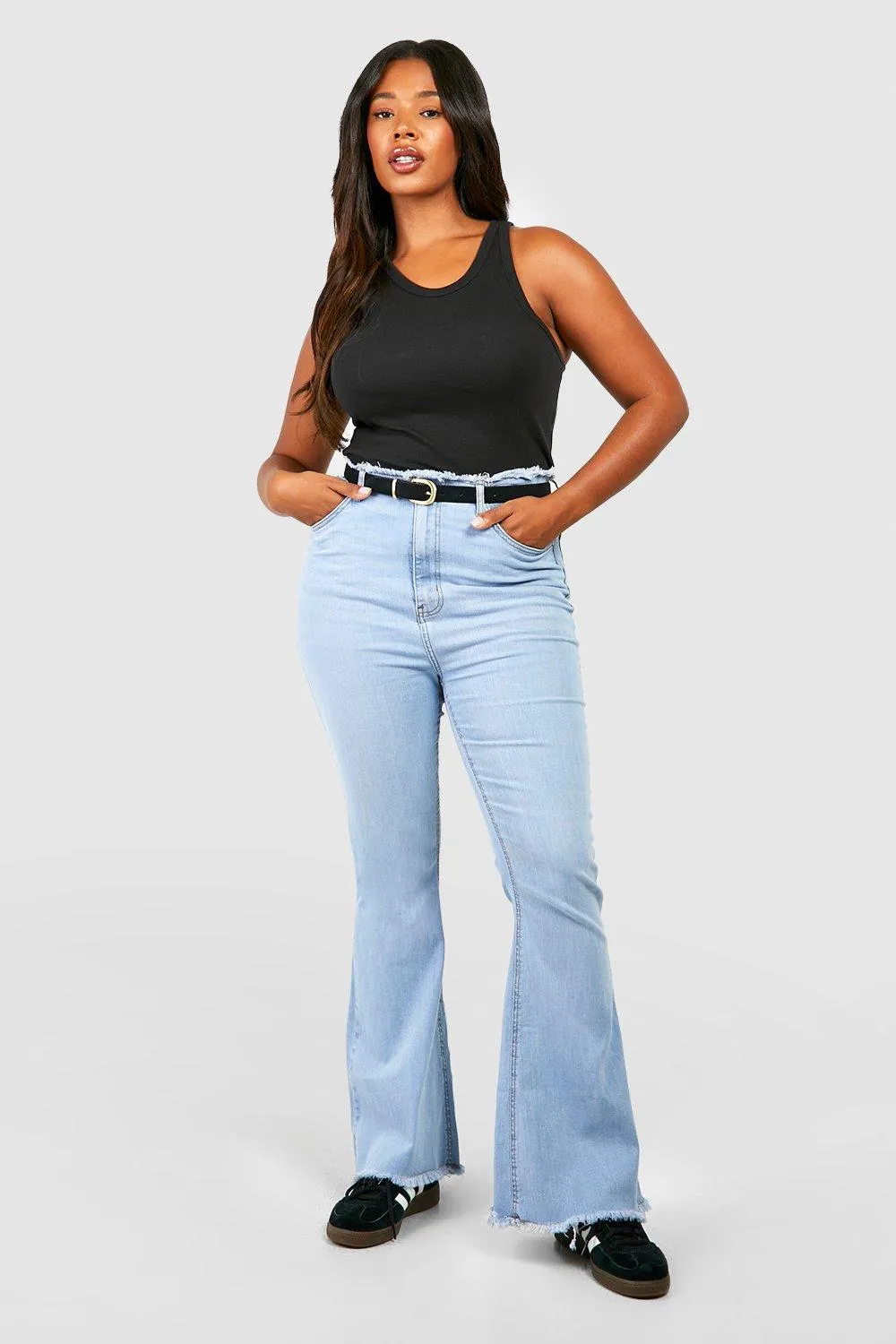 Plus Basic High Rise Flared Jeans