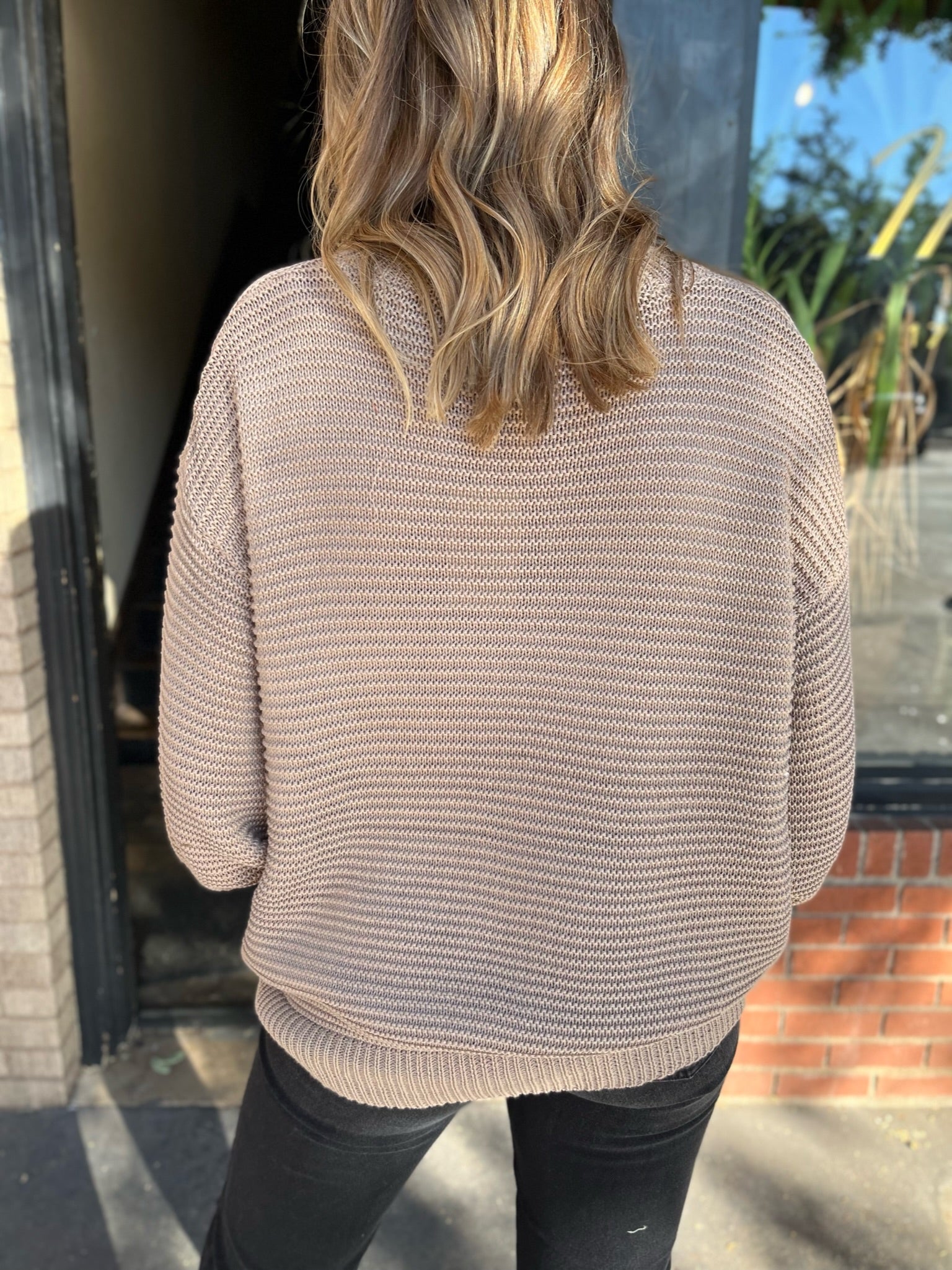 Ribbed Knit Long Sleeve Sweater - Taupe