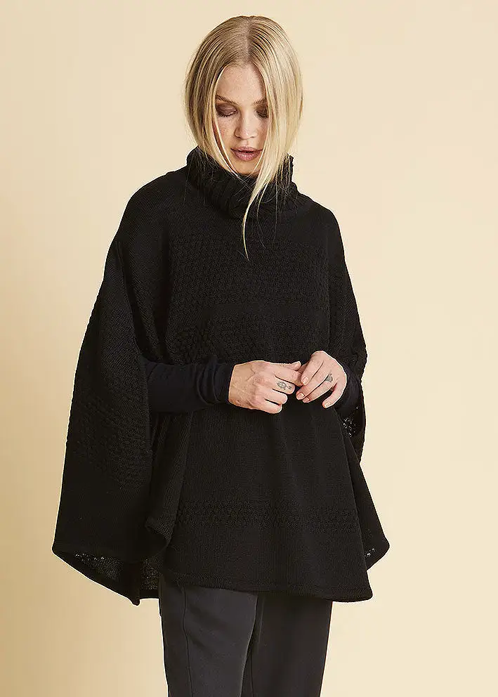 Sibin Linnebjerg Siff Poncho - Black