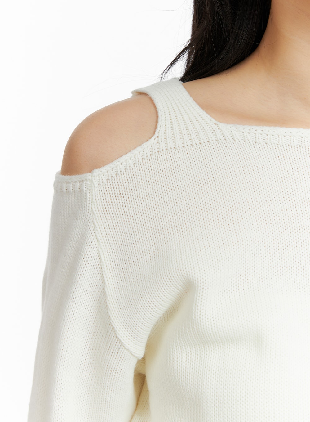 Soft Knit One Shoulder Long Sleeve OM411