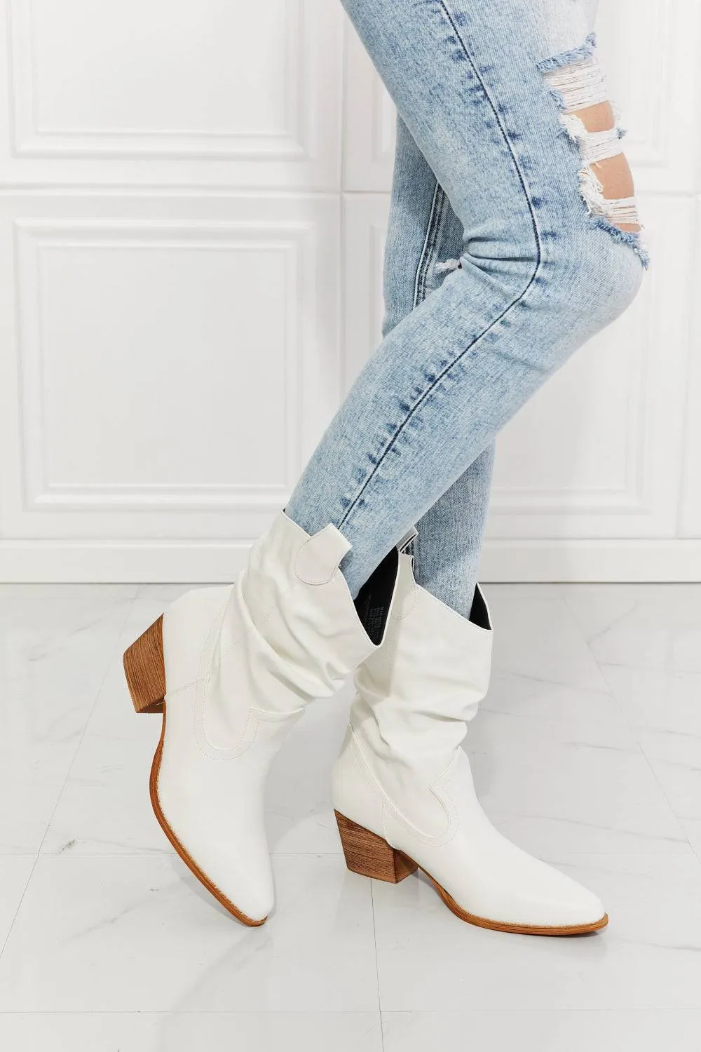 Texas Scrunch -  Cowboy Boots in White For women