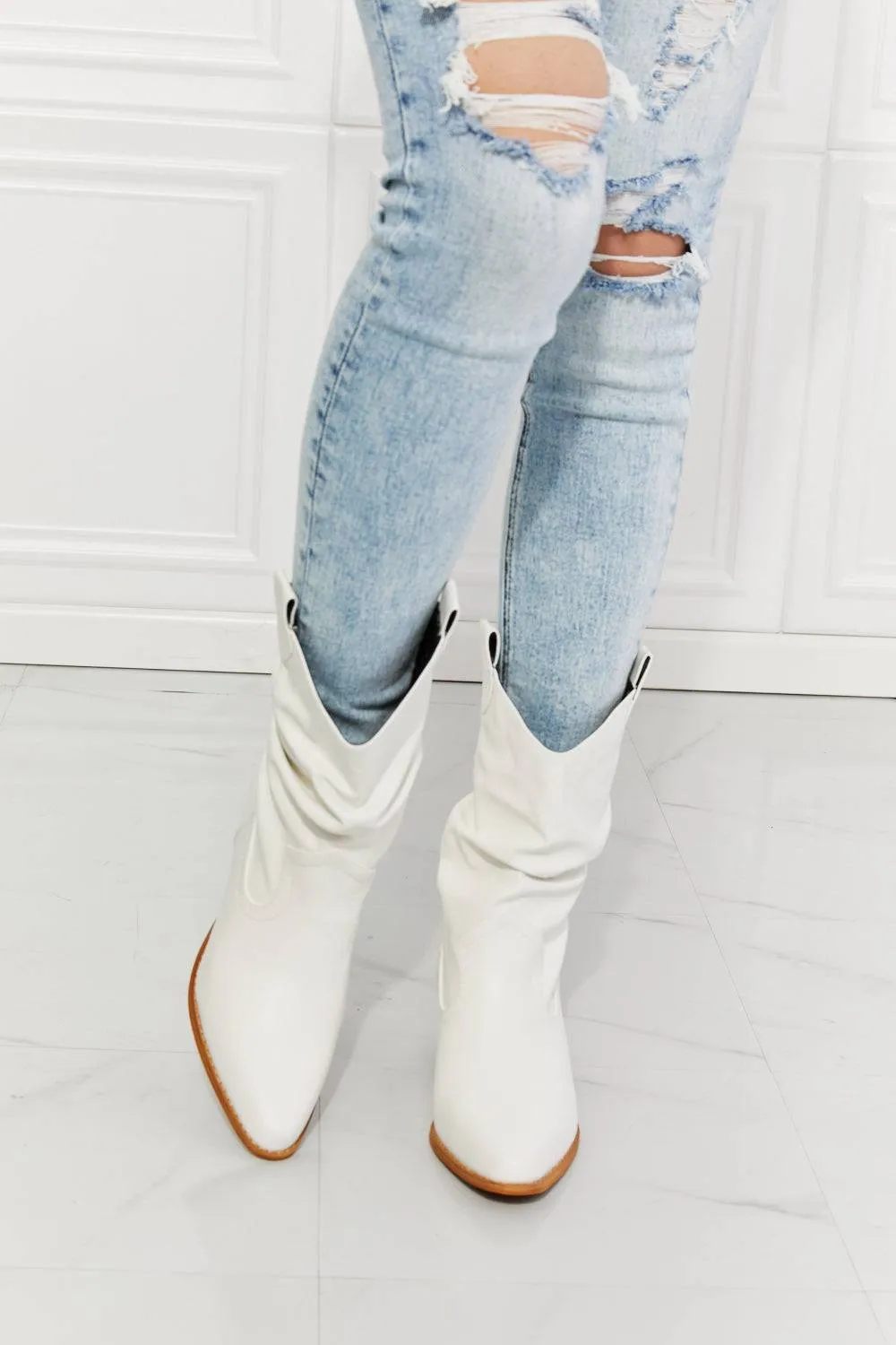 Texas Scrunch -  Cowboy Boots in White For women